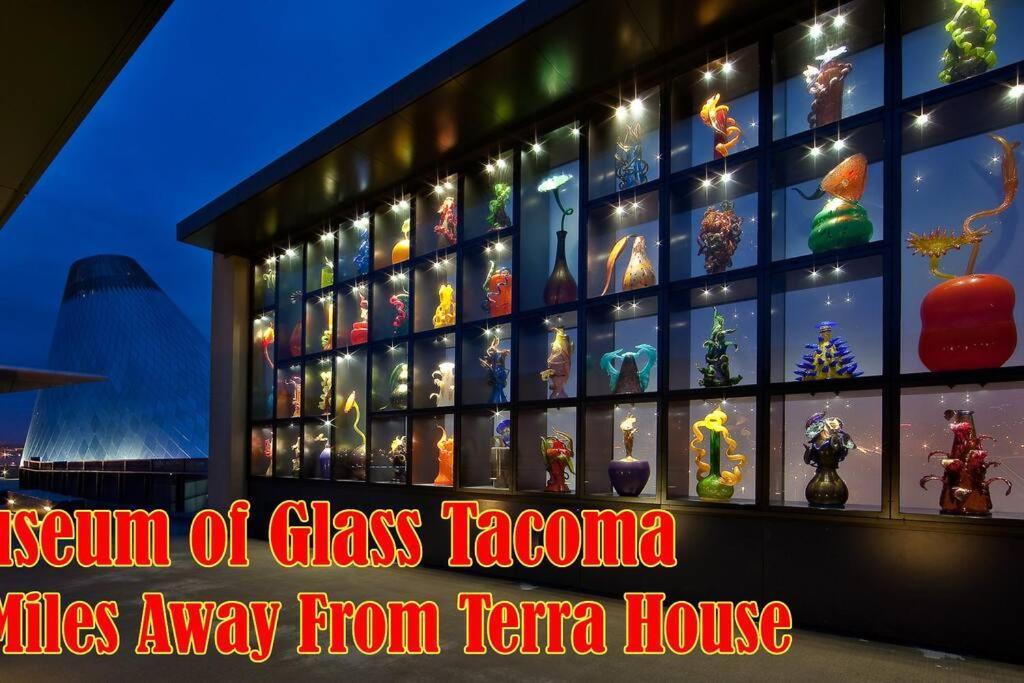 Terra House Tacoma - Ev Power Station, Crib, Stroller, High Chair Exterior photo